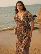 Saída de Praia Plus Size Frente Cruzada Manga 3/4