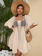 Saída de Praia Plus Size Gola Quadrada Brisa de Verão — fotografia 1 | Mar & Pérola