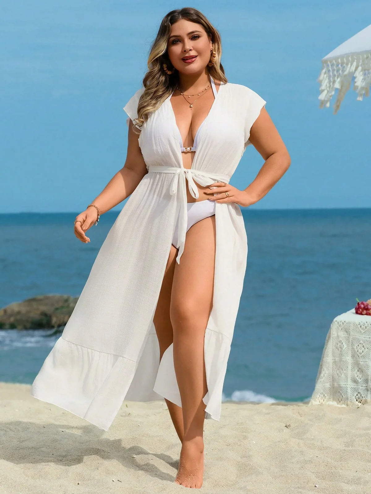 Saída de Praia Plus Size Manga Morcego Cinto