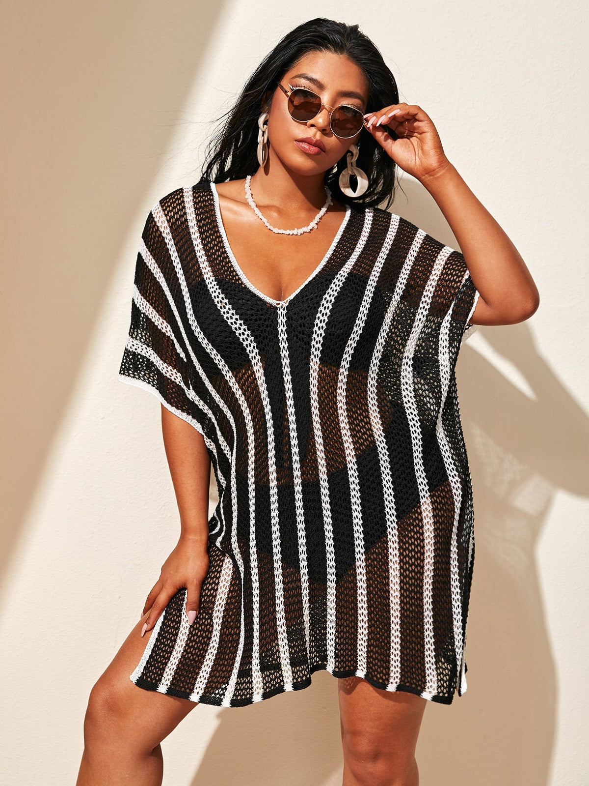 Saída de Praia Plus Size Oversized Brisa da Costa — fotografia 1 | Mar & Pérola