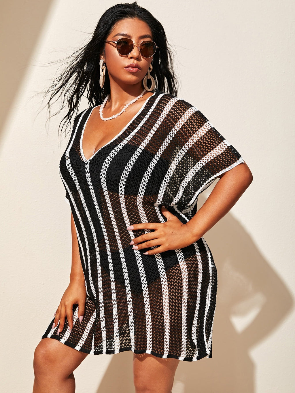 Saída de Praia Plus Size Oversized Brisa da Costa — fotografia 4 | Mar & Pérola
