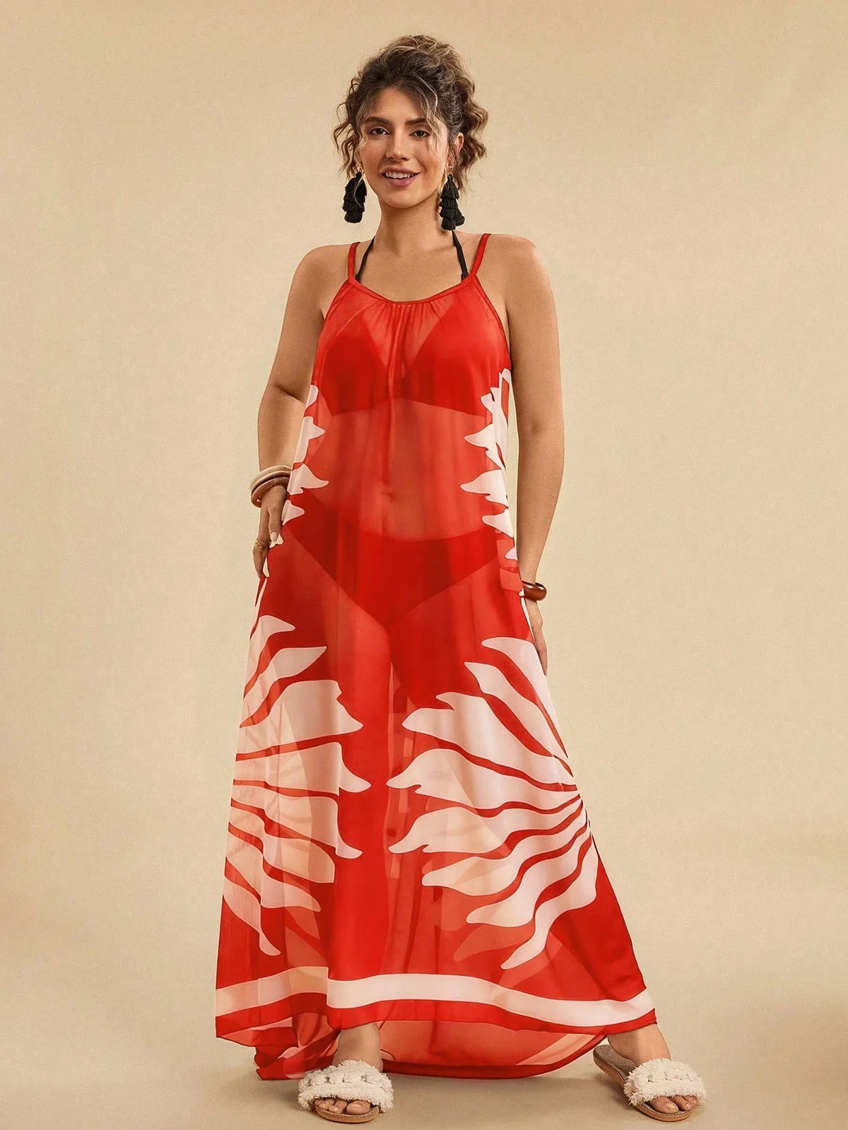 Saída de Praia Plus Size Ziguezague Vazada