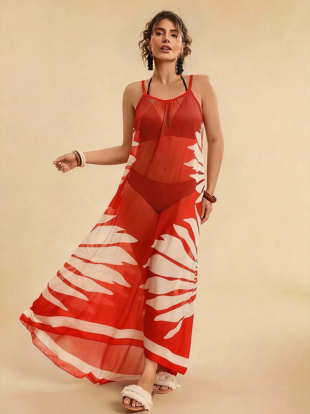 Saída de Praia Plus Size Ziguezague Vazada