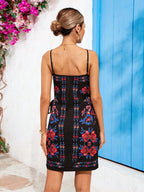 Saída de Praia Vestido Envelope Estampa Floral Flor de Maré — fotografia 9 | Mar & Pérola