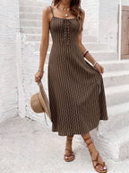 Vestido Camiseta Brisa da Ilha com Amarração e Fenda — fotografia 50 | Mar & Pérola