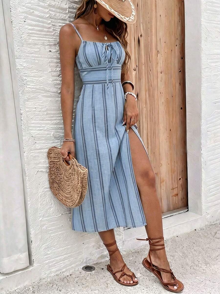 Vestido Camiseta Brisa da Ilha com Amarração e Fenda — fotografia 57 | Mar & Pérola