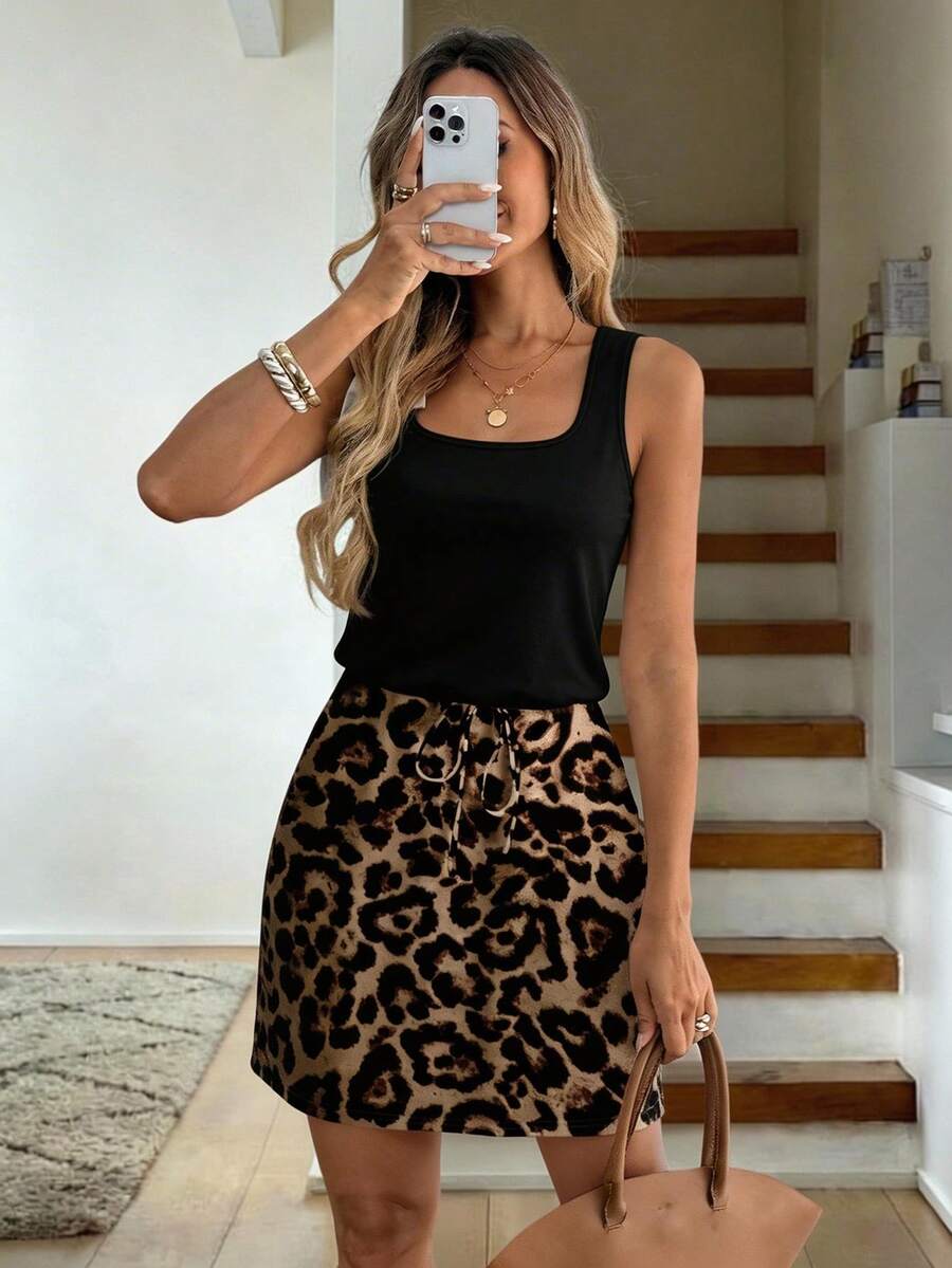 Vestido Casual Maré Selvagem com Estampa de Leopardo — fotografia 1 | Mar & Pérola