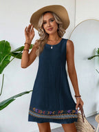 Vestido Curto Boho de Algodão Enseada Boho com Bordado — fotografia 3 | Mar & Pérola
