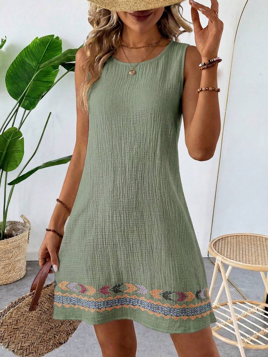 Vestido Curto Boho de Algodão Enseada Boho com Bordado — fotografia 46 | Mar & Pérola