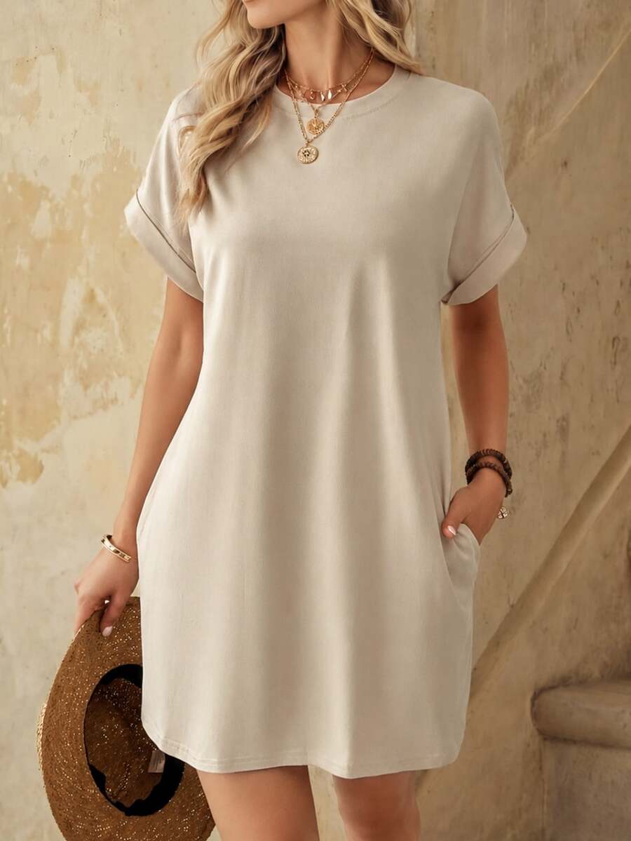 Vestido Curto Camiseta Brisa da Ilha com Bolsos e Manga Morcego — fotografia 3 | Mar & Pérola