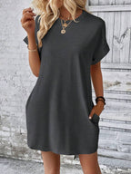 Vestido Curto Camiseta Brisa da Ilha com Bolsos e Manga Morcego — fotografia 86 | Mar & Pérola