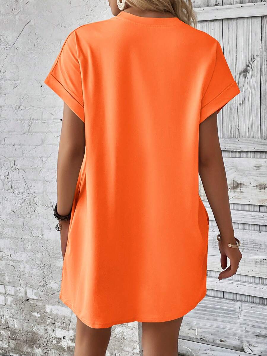 Vestido Curto Camiseta Brisa da Ilha com Bolsos e Manga Morcego — fotografia 95 | Mar & Pérola