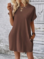 Vestido Curto Camiseta Brisa da Ilha com Bolsos e Manga Morcego — fotografia 110 | Mar & Pérola