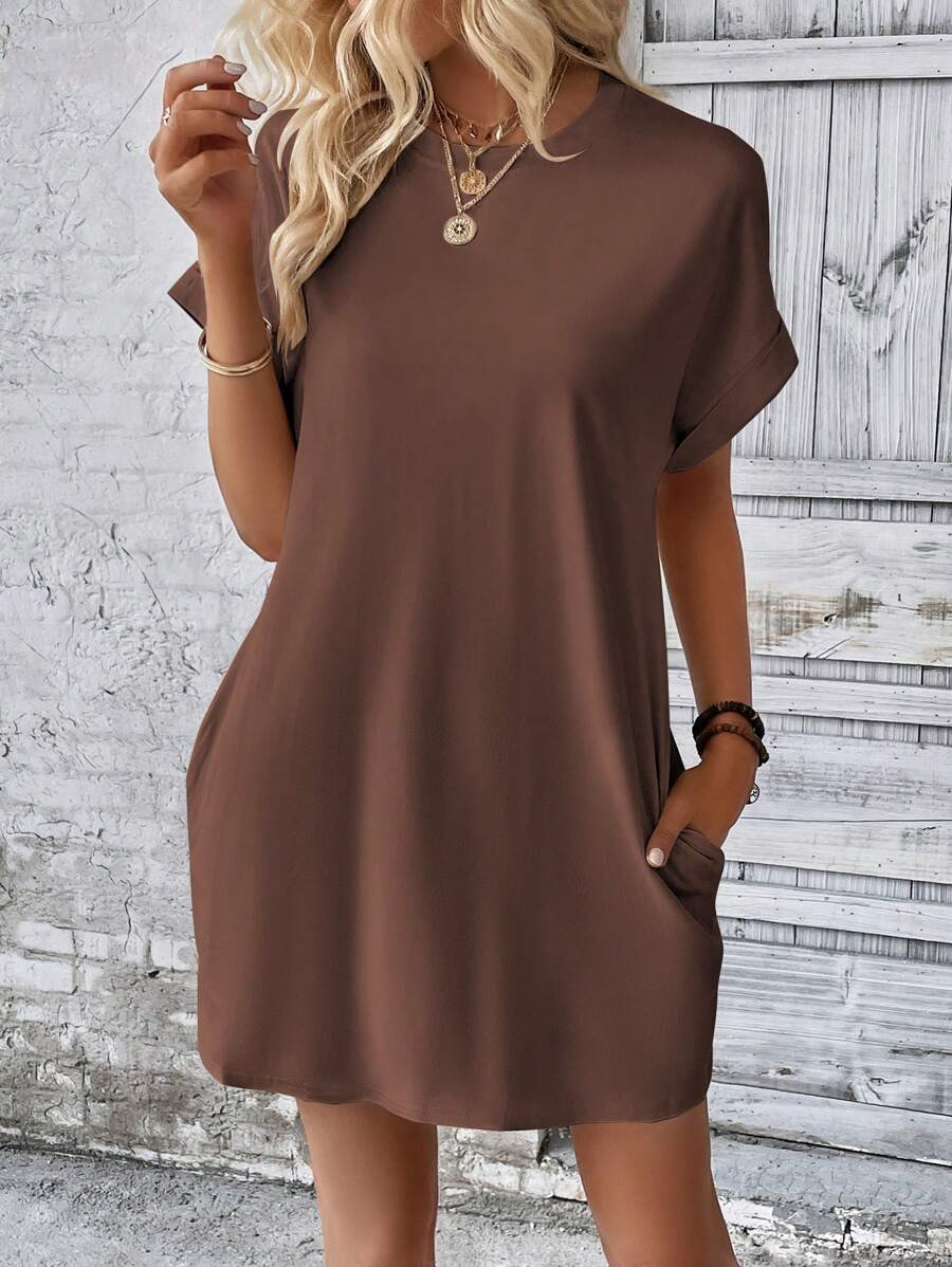 Vestido Curto Camiseta Brisa da Ilha com Bolsos e Manga Morcego — fotografia 110 | Mar & Pérola