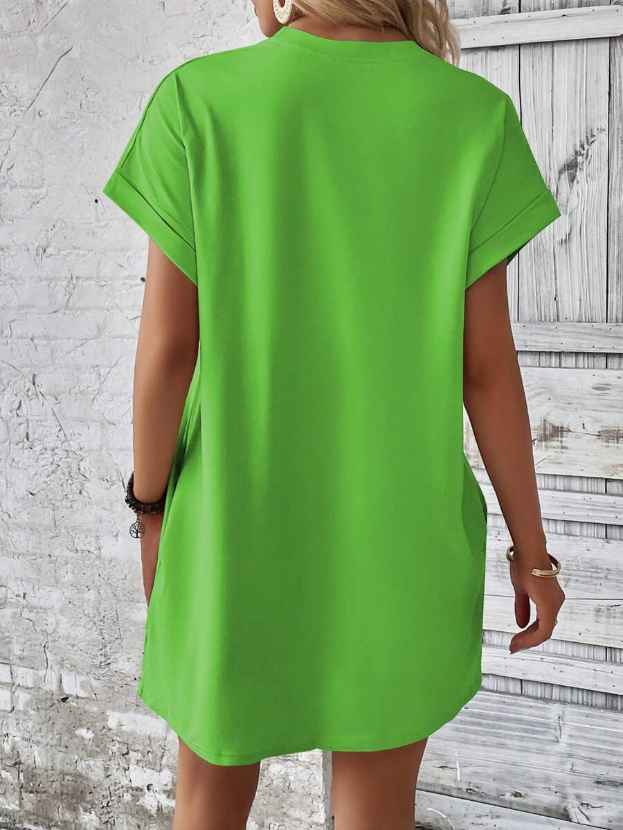 Vestido Curto Camiseta Brisa da Ilha com Bolsos e Manga Morcego — fotografia 119 | Mar & Pérola