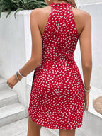 Vestido Curto Estampado Halter Costa Serena com Nó e Bainha Assimétrica — fotografia 14 | Mar & Pérola