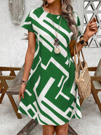 Vestido Curto Estilo Camiseta Geometria Solar com Estampa Geométrica — fotografia 34 | Mar & Pérola