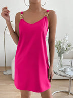 Vestido Curto Estilo Camiseta Maré de Verão com Detalhe em Corrente — fotografia 6 | Mar & Pérola