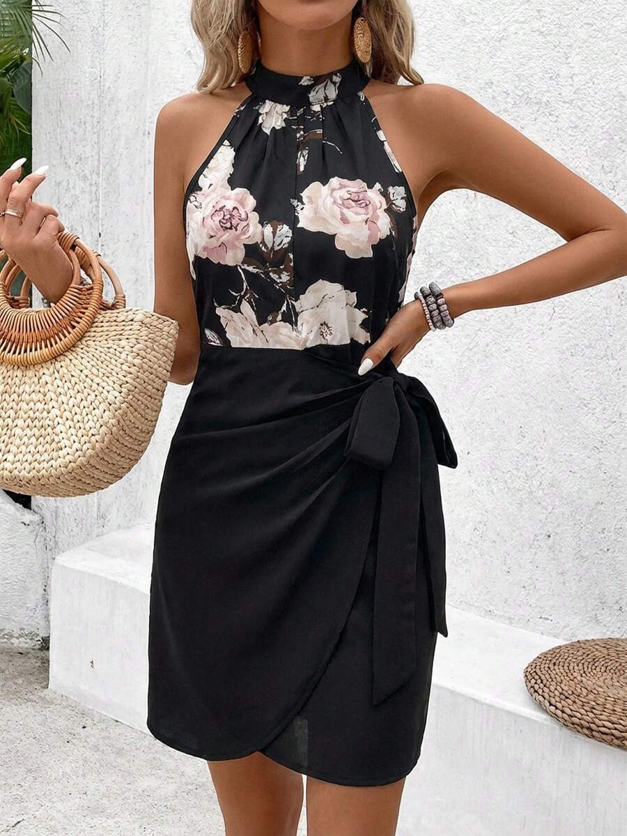 Vestido Curto Floral Halter Flor de Maré com Nó — fotografia 12 | Mar & Pérola