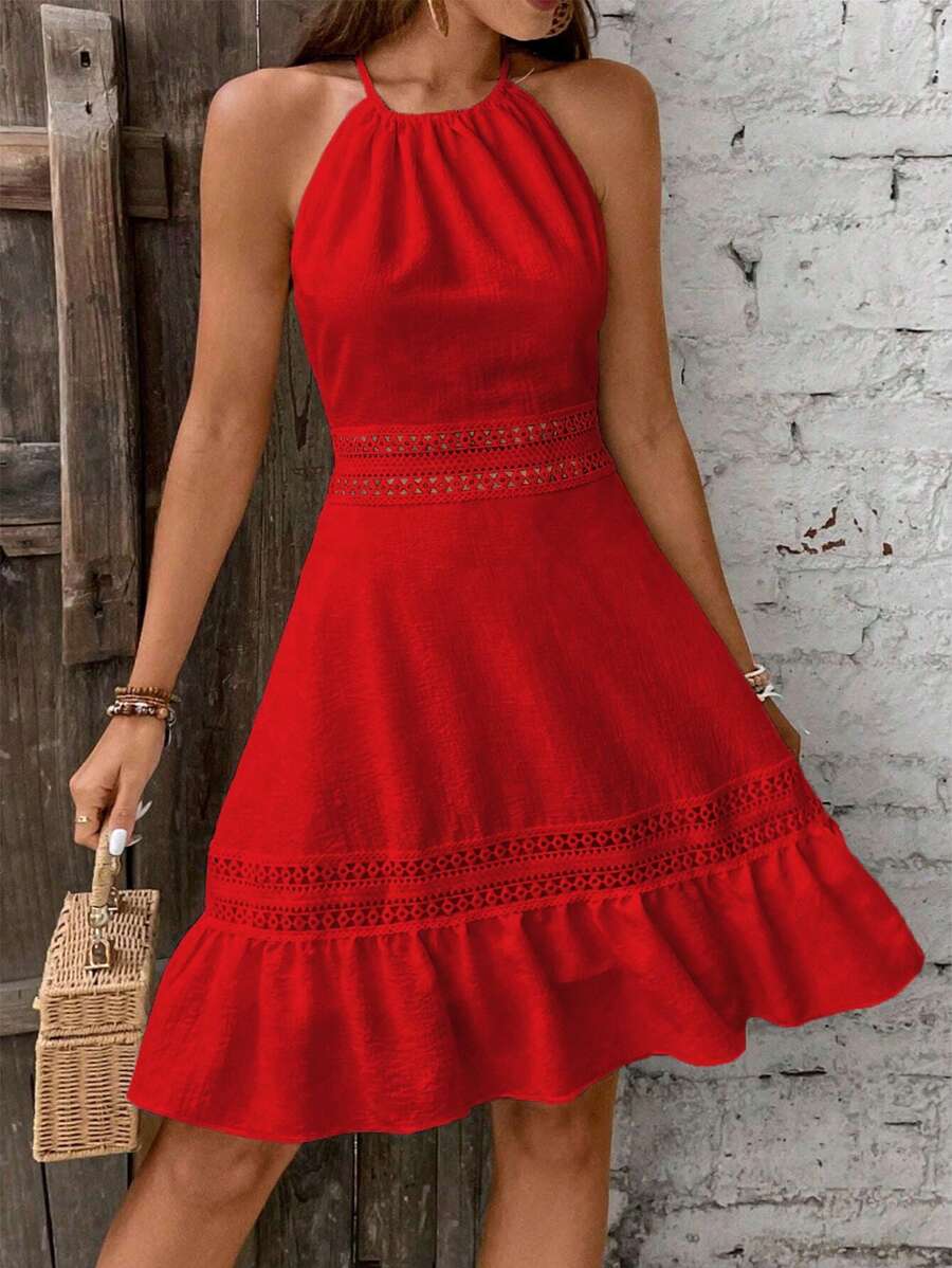 Vestido Curto Halter Brisa da Ilha com Babado e Laço — fotografia 8 | Mar & Pérola