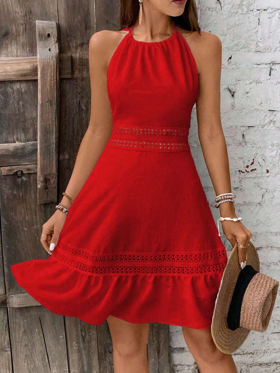Vestido Curto Halter Brisa da Ilha com Babado e Laço — fotografia 9 | Mar & Pérola