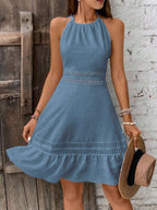 Vestido Curto Halter Brisa da Ilha com Babado e Laço — fotografia 65 | Mar & Pérola