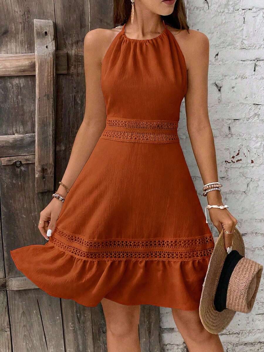 Vestido Curto Halter Brisa da Ilha com Babado e Laço — fotografia 70 | Mar & Pérola