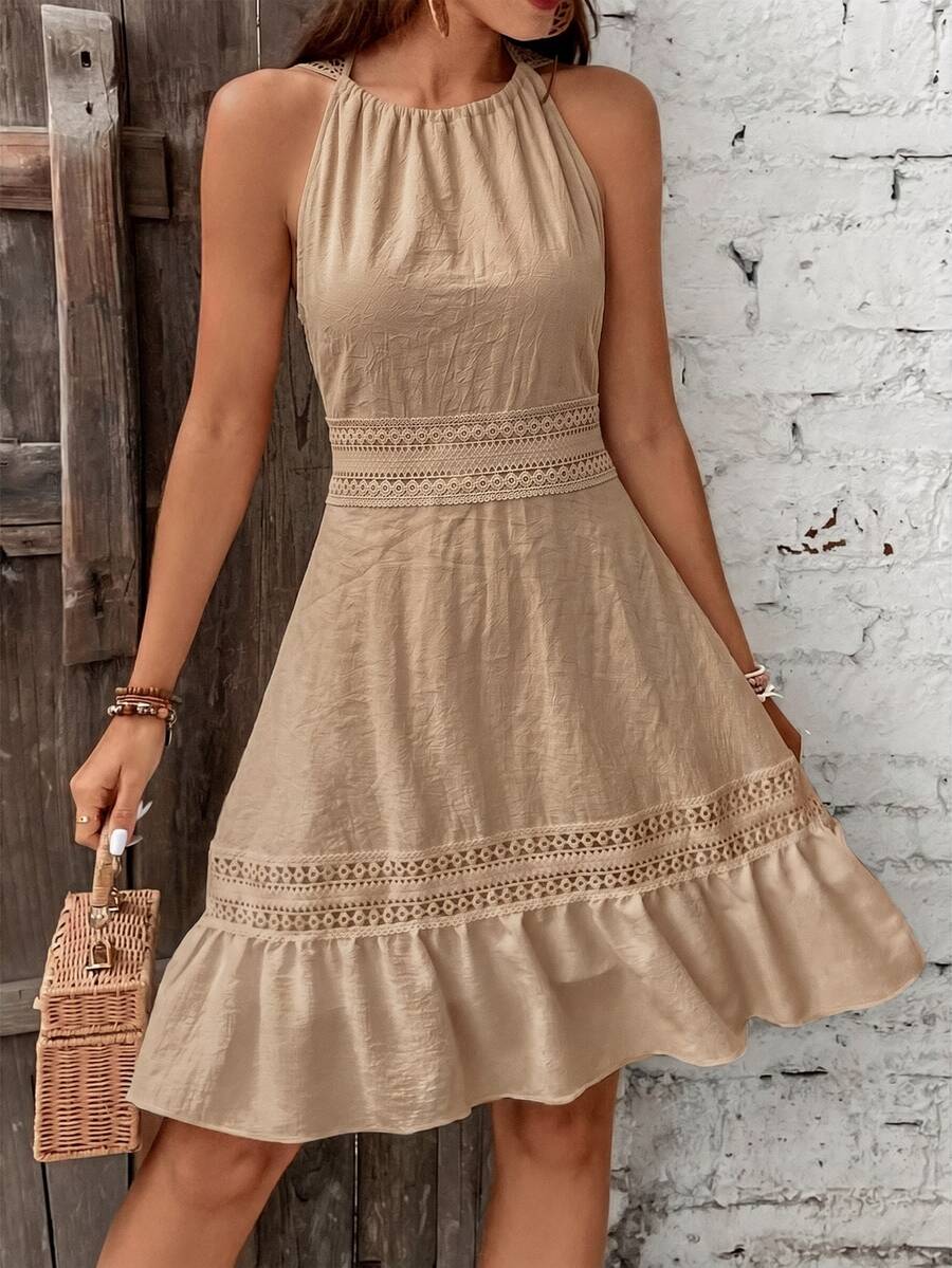 Vestido Curto Halter Brisa da Ilha com Babado e Laço — fotografia 76 | Mar & Pérola