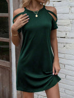 Vestido Curto Ombro a Ombro Brisa da Ilha com Detalhe Vazado — fotografia 36 | Mar & Pérola