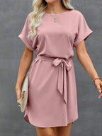 Vestido Curto Túnica Sol da Enseada com Cinto e Bolsos — fotografia 1 | Mar & Pérola