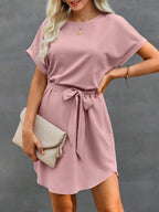 Vestido Curto Túnica Sol da Enseada com Cinto e Bolsos — fotografia 5 | Mar & Pérola