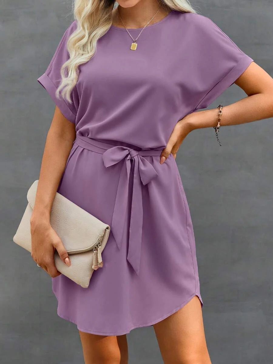 Vestido Curto Túnica Sol da Enseada com Cinto e Bolsos — fotografia 8 | Mar & Pérola