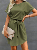 Vestido Curto Túnica Sol da Enseada com Cinto e Bolsos — fotografia 13 | Mar & Pérola