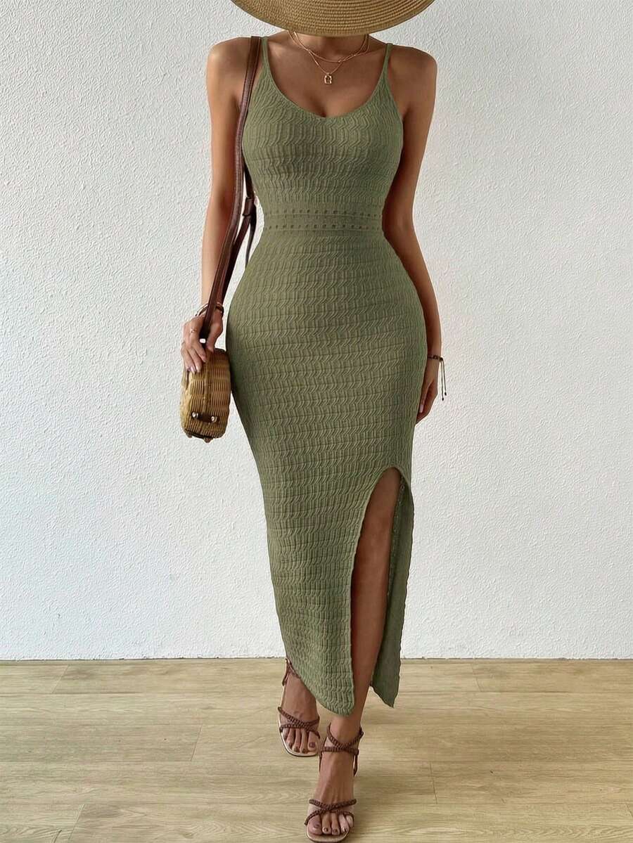 Vestido Longo Canelado Sol da Enseada com Alças Finas e Fenda Lateral — fotografia 48 | Mar & Pérola