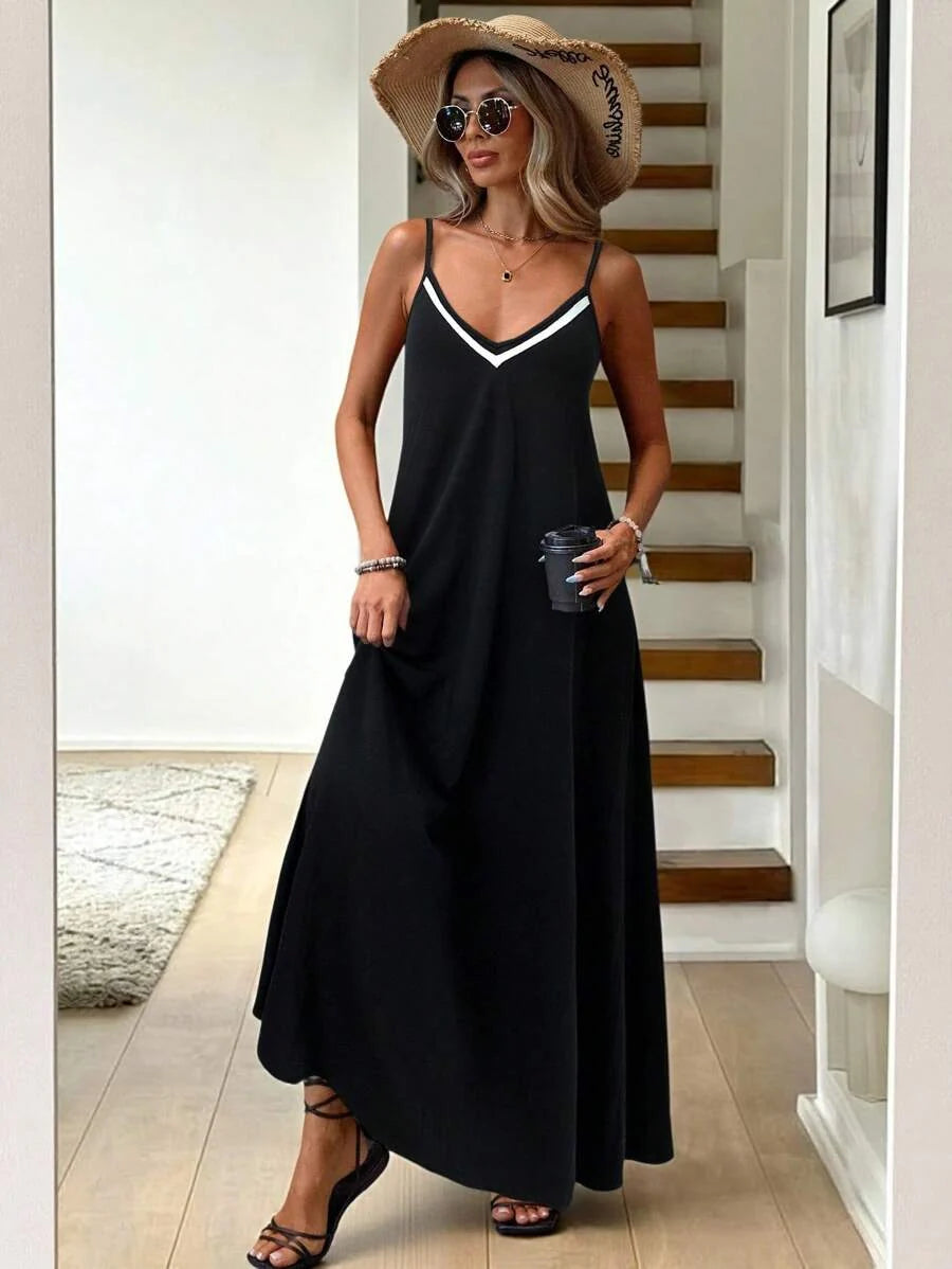 Vestido Longo de Malha Enseada com Cintura Contrastada e Costas Abertas — fotografia 4 | Mar & Pérola