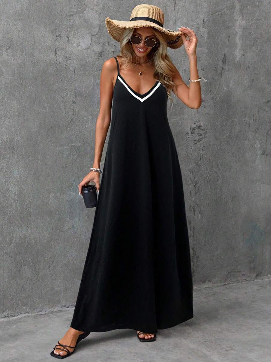 Vestido Longo de Malha Enseada com Cintura Contrastada e Costas Abertas — fotografia 9 | Mar & Pérola