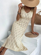 Vestido Longo de Tricô Decote V Brisa de Verão com Fenda na Barra — fotografia 6 | Mar & Pérola