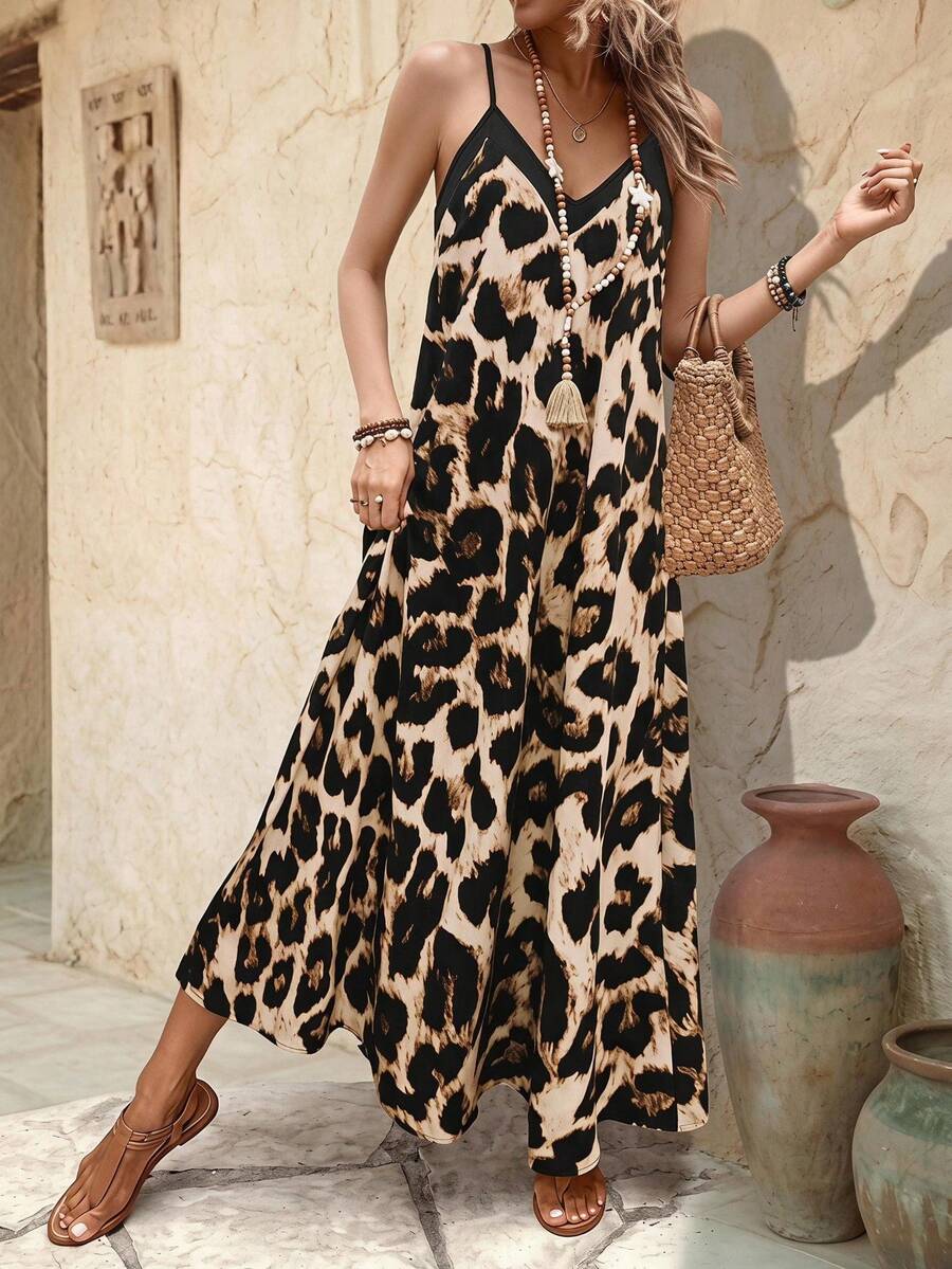 Vestido Longo Estampa de Leopardo Costa Selvagem com Costas Abertas — fotografia 14 | Mar & Pérola