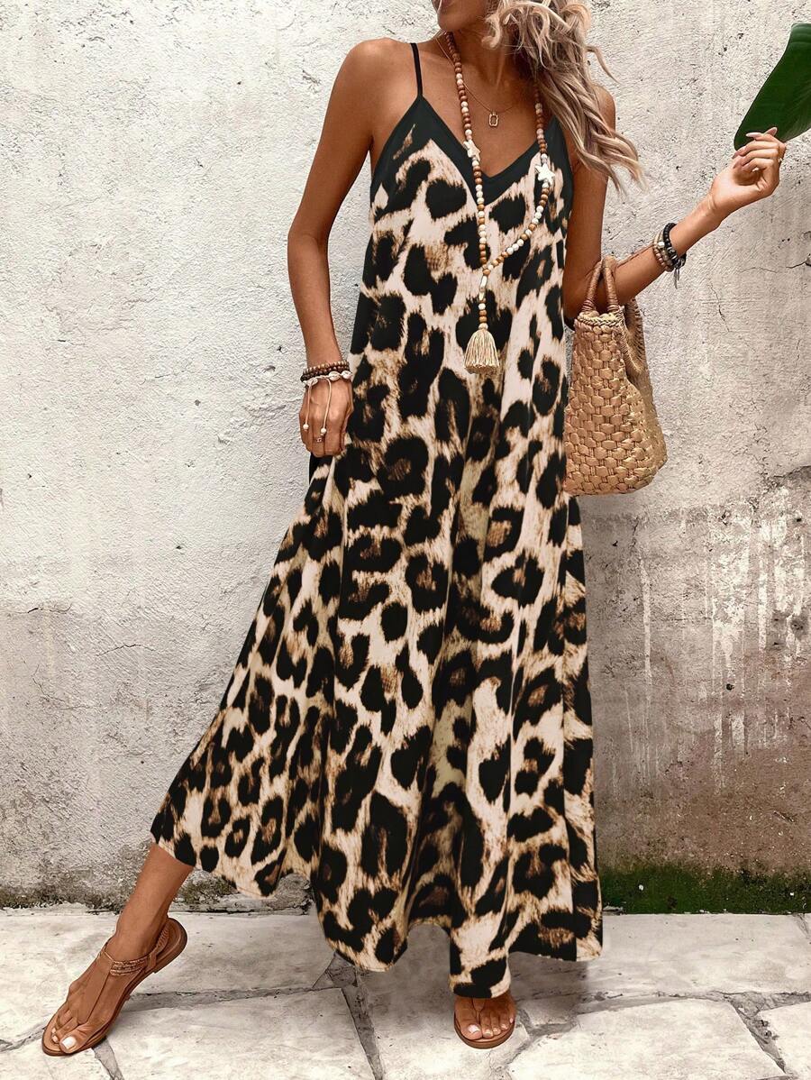 Vestido Longo Estampa de Leopardo Costa Selvagem com Costas Abertas — fotografia 16 | Mar & Pérola