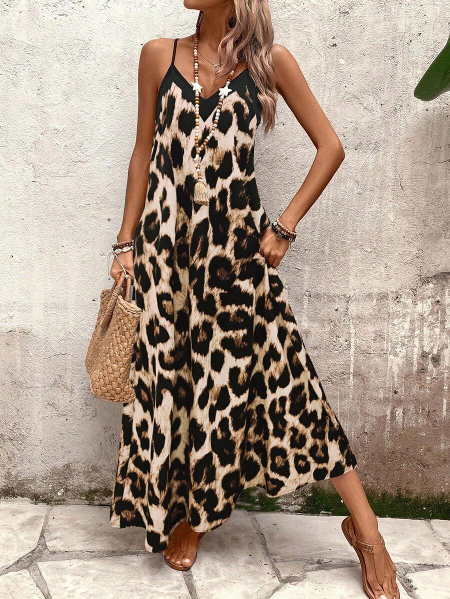 Vestido Longo Estampa de Leopardo Costa Selvagem com Costas Abertas — fotografia 18 | Mar & Pérola