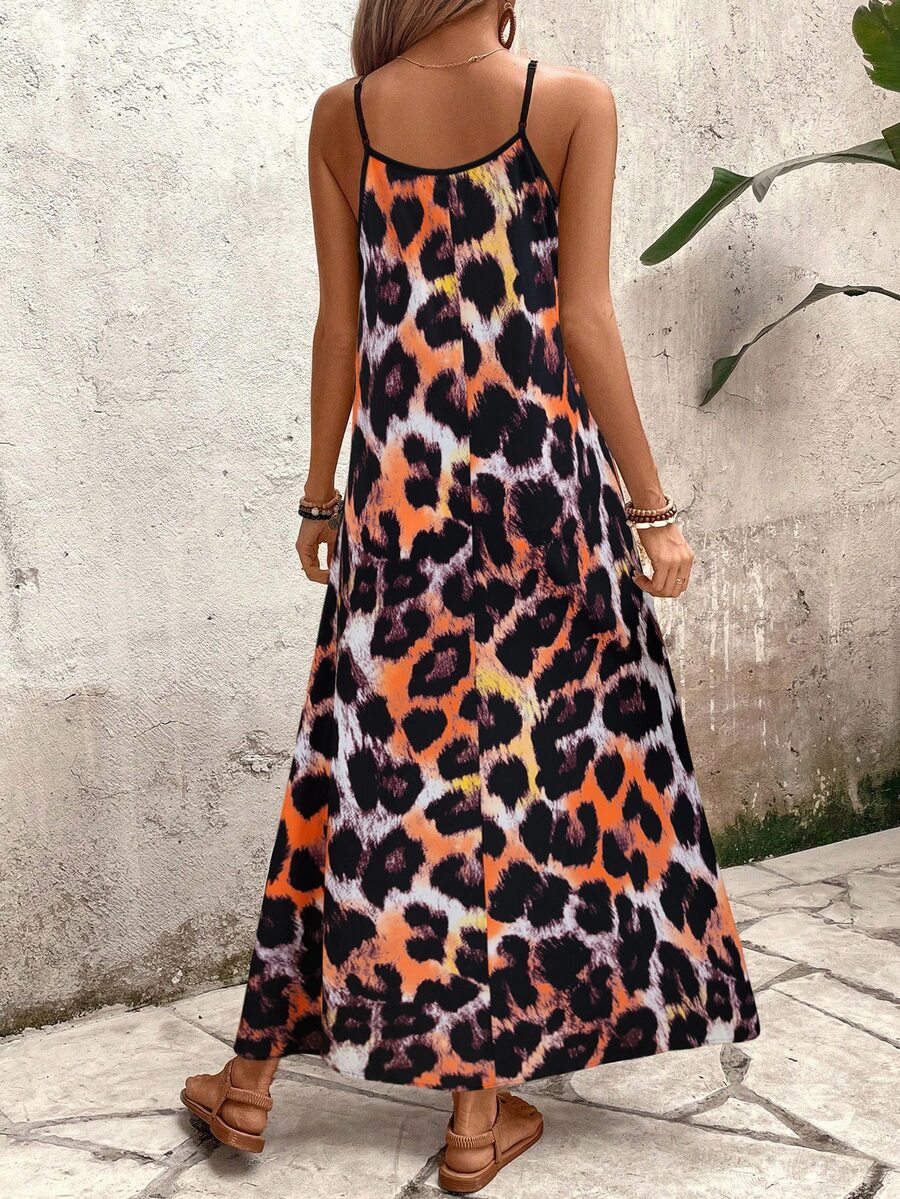 Vestido Longo Estampa de Leopardo Costa Selvagem com Costas Abertas — fotografia 108 | Mar & Pérola