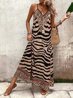 Vestido Longo Estampa de Onça Costa Serena com Alças Finas — fotografia 19 | Mar & Pérola