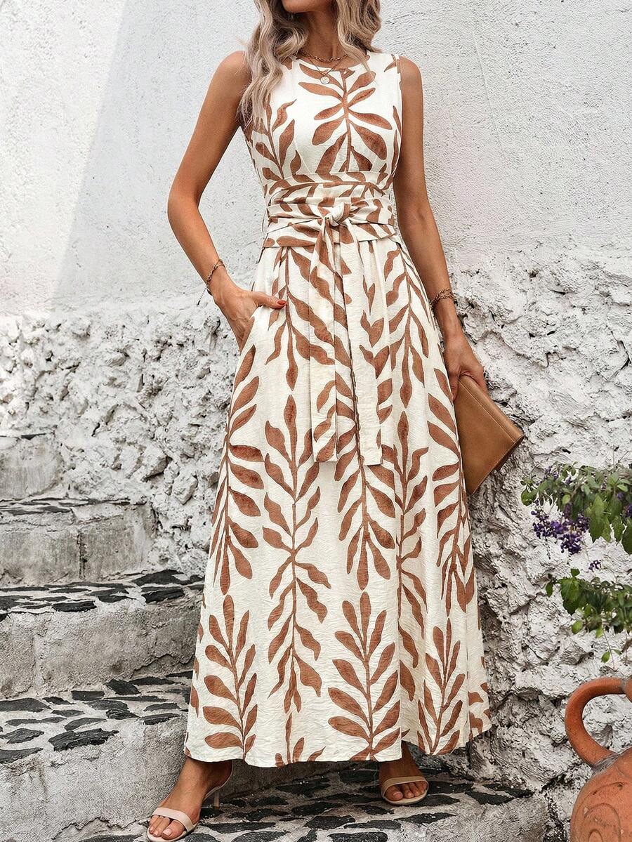 Vestido Longo Poá Enseada com Gola Redonda e Cinto — fotografia 5 | Mar & Pérola
