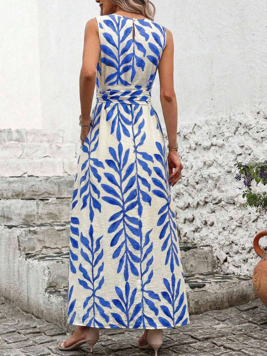 Vestido Longo Poá Enseada com Gola Redonda e Cinto — fotografia 13 | Mar & Pérola