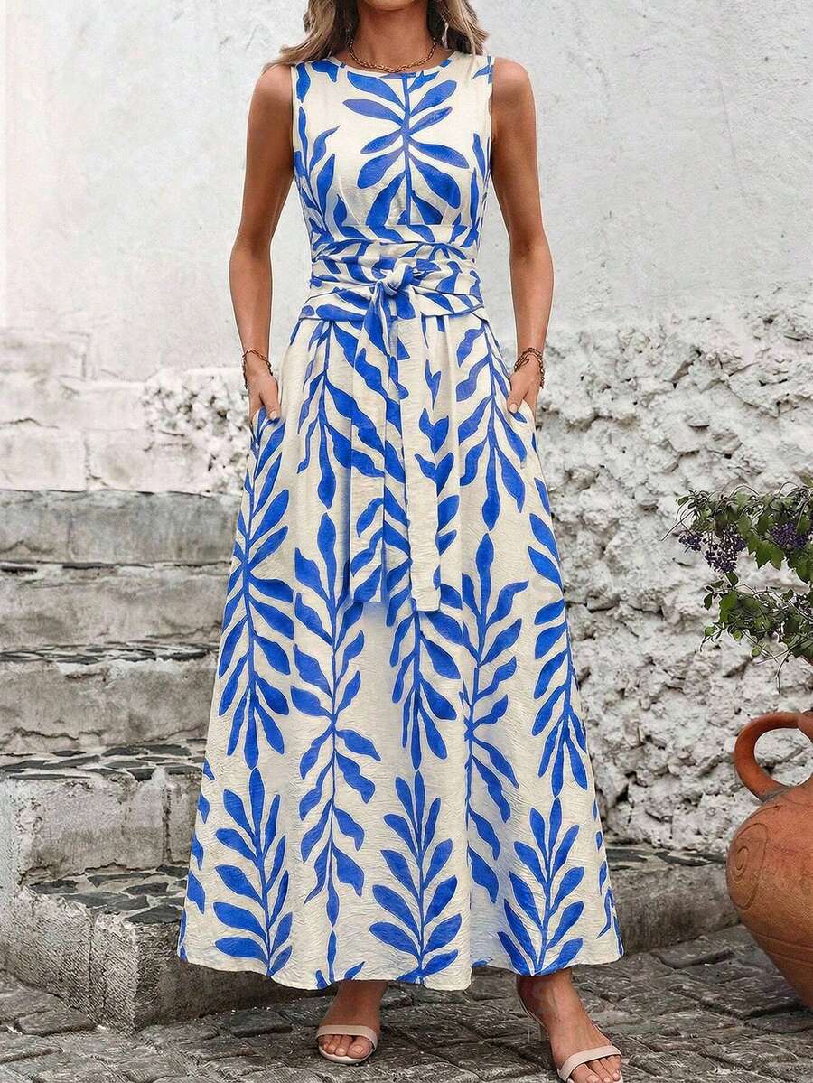 Vestido Longo Poá Enseada com Gola Redonda e Cinto — fotografia 15 | Mar & Pérola