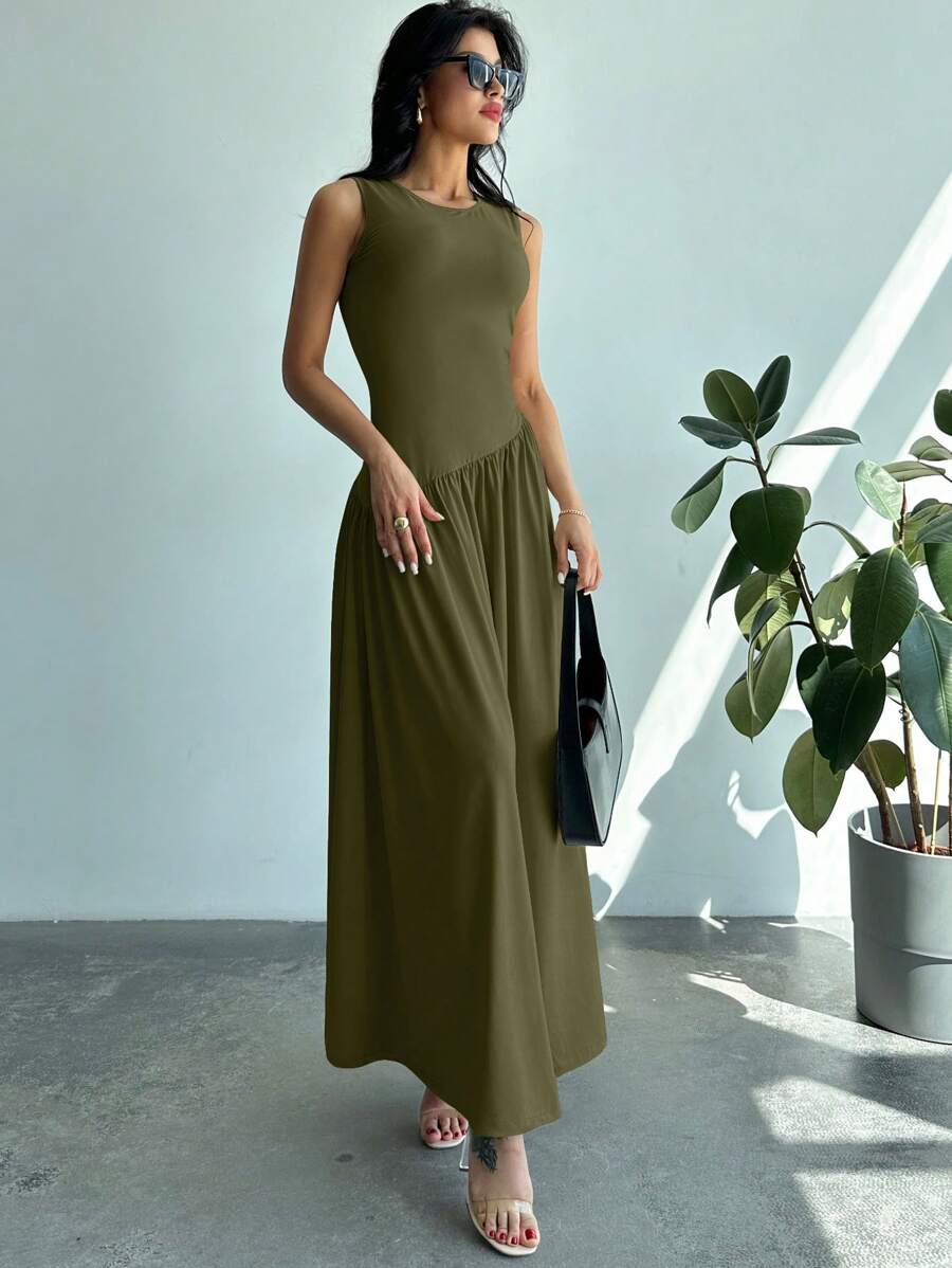 Vestido Maxi de Malha Brisa de Verão com Gola Redonda e Costas Abertas — fotografia 15 | Mar & Pérola