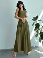 Vestido Maxi de Malha Brisa de Verão com Gola Redonda e Costas Abertas — fotografia 18 | Mar & Pérola