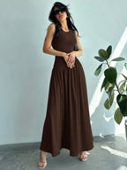 Vestido Maxi de Malha Brisa de Verão com Gola Redonda e Costas Abertas — fotografia 35 | Mar & Pérola