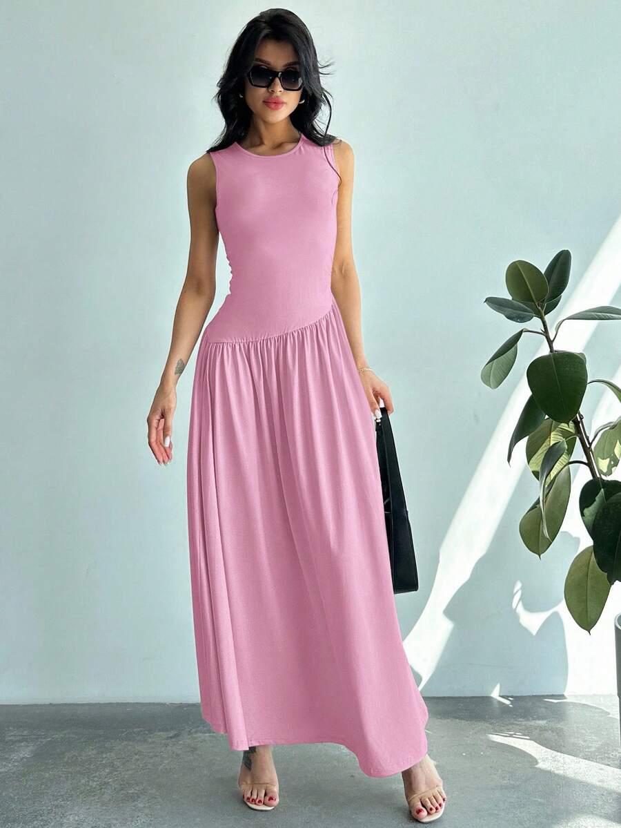 Vestido Maxi de Malha Brisa de Verão com Gola Redonda e Costas Abertas — fotografia 48 | Mar & Pérola