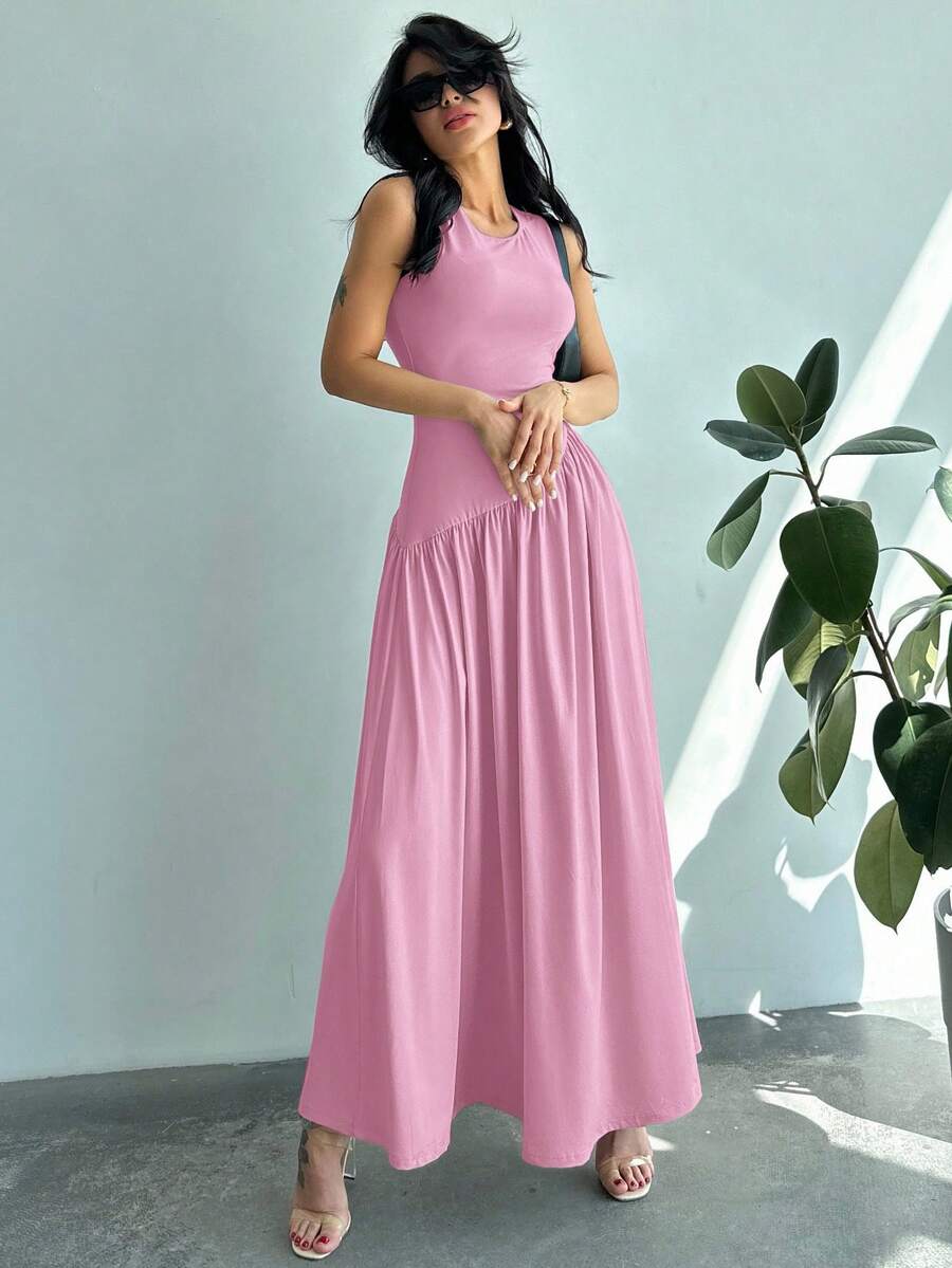 Vestido Maxi de Malha Brisa de Verão com Gola Redonda e Costas Abertas — fotografia 49 | Mar & Pérola